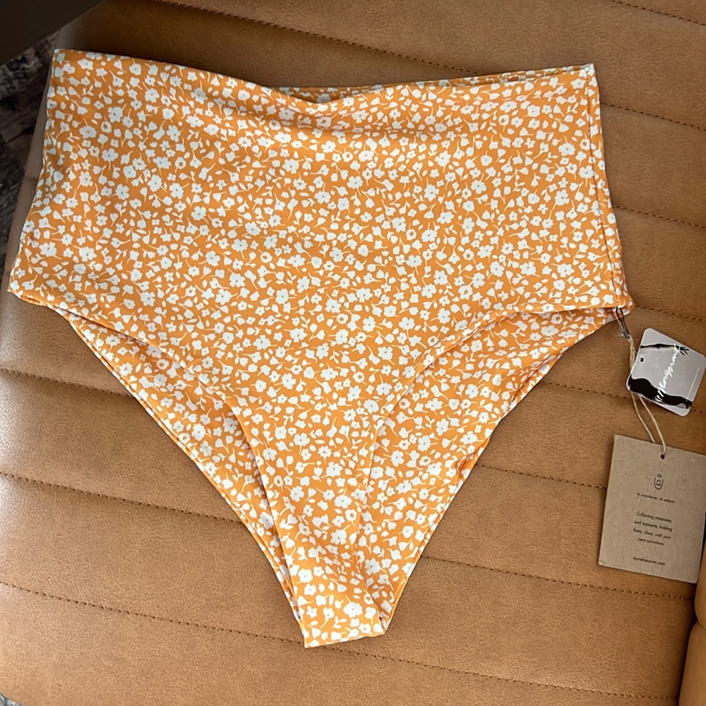 New with Tags stone fox swim bottoms